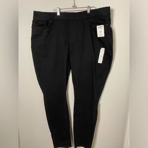 Signature Levi Strauss 37 Jeans Totally Shaping Pull On Skinny Black Woman Pants